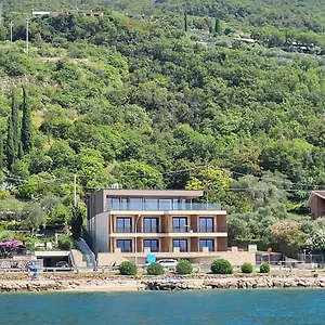 https://attilio-high-living-suites-adults-only.hotelinveneto.com